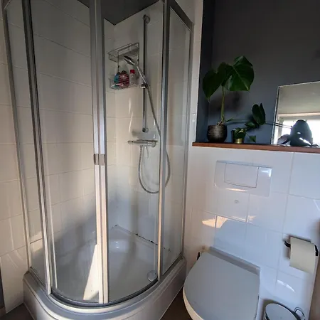 Sonniges Dachgeschoss Am Muenchner Stadtrand Apartament